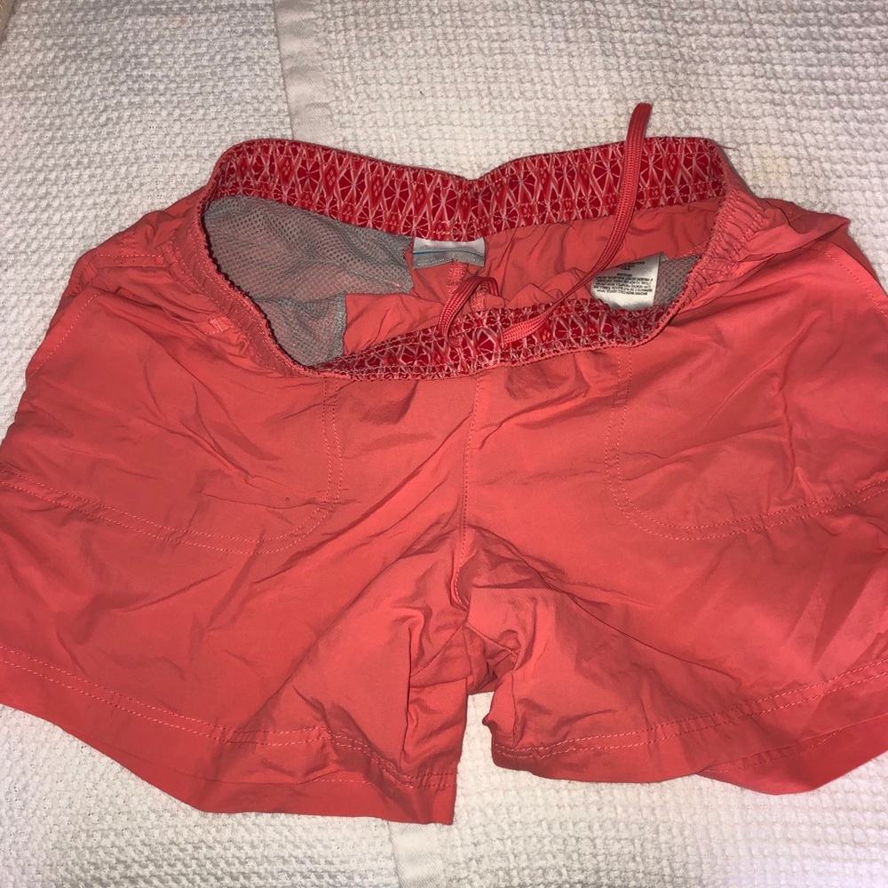 Columbia hiking shorts